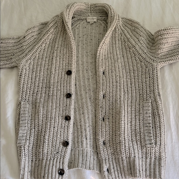 Club Monaco Cream Knit Sweater - Picture 1 of 3